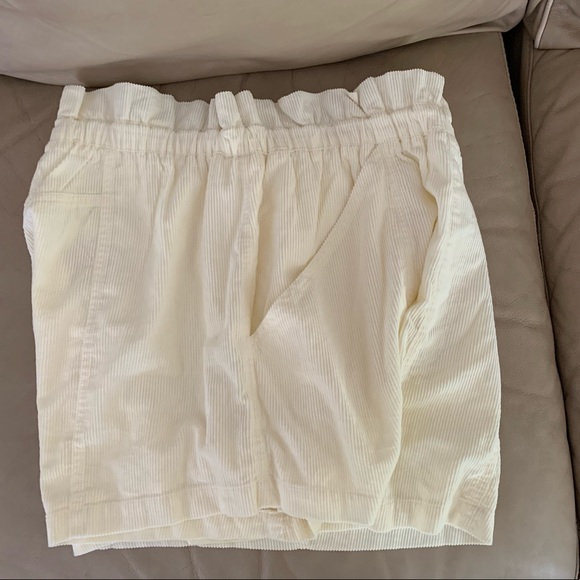 NWOT FREE PEOPLE Paperbag Corduroy Relaxed Shorts - Picture 5 of 9